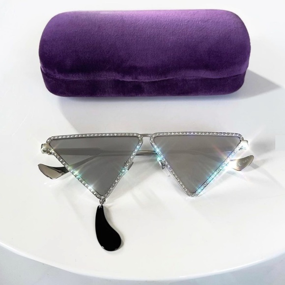 NWT GUCCI GG1252S - 001 CRYSTAL EMBELLISHED Sunglasses - Picture 3 of 13